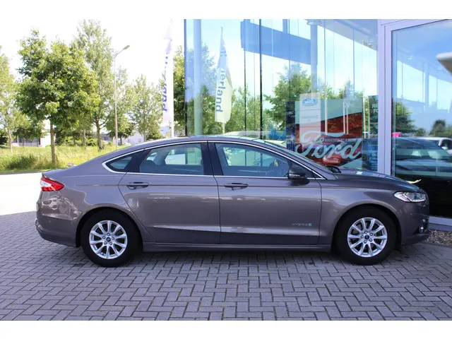Ford Mondeo 2.0 IVCT HEV Titanium 2016 Hybride Benzine 5