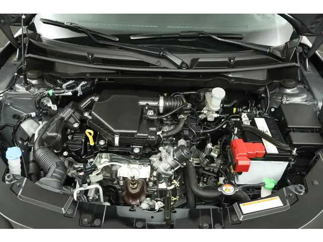 Suzuki Swift 1.2 Select Smart Hybrid 2025 Benzine 35