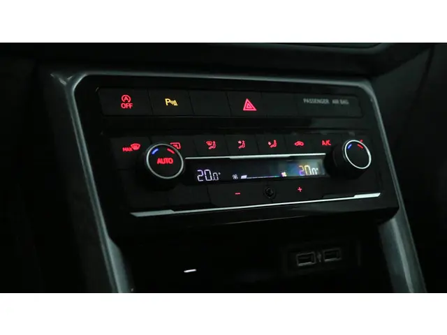 Volkswagen T-Cross 1.0 TSI 115pk Style 2019 Benzine 41
