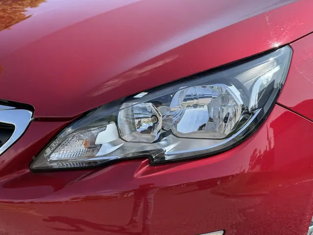 Peugeot 308 SW 1.2 PureTech Style 2016 Benzine 27