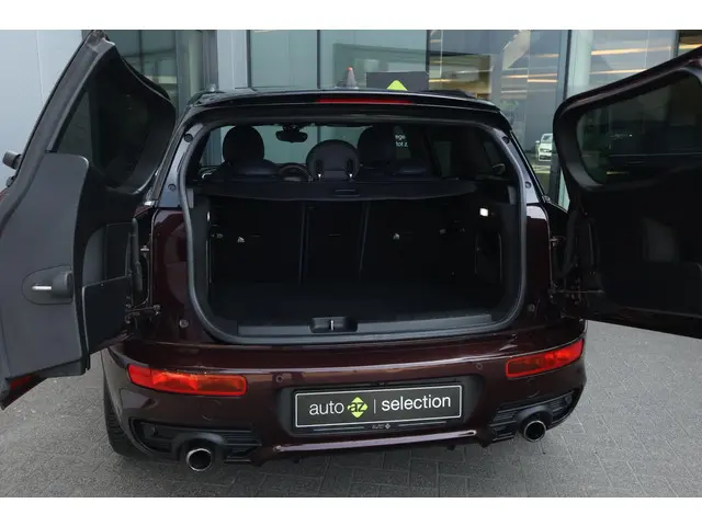 MINI Clubman Cooper S ALL4 2016 Benzine 37