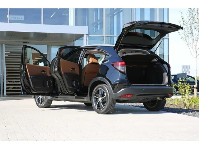 Honda HR-V 1.5i VTEC EXECUTIVE 2019 Benzine 35