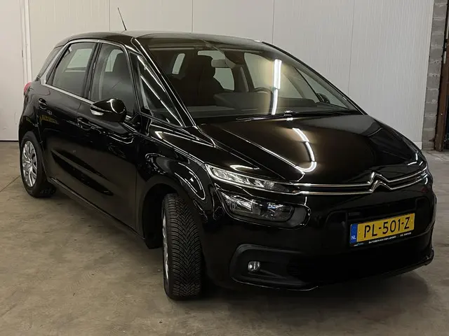 Citroën C4 Picasso 1.2 PureTech Selection 2017 Benzine 17