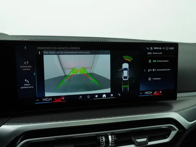 BMW i4 eDrive40 High Executive 84 kWh 2024 Elektrisch 18