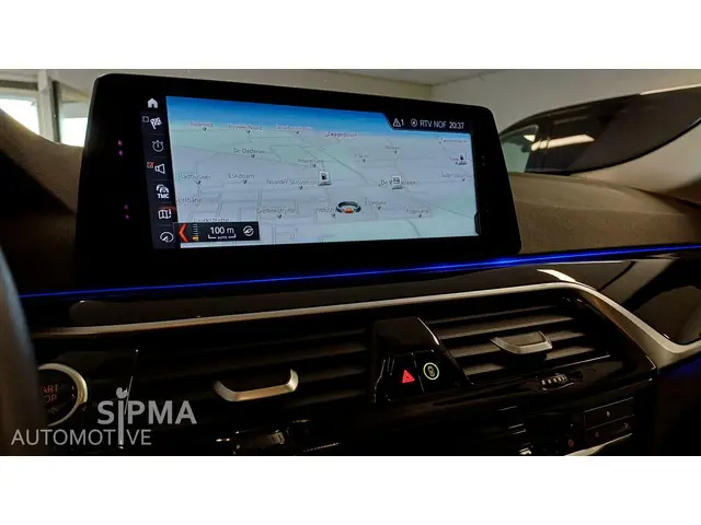 BMW 5 Serie 530i Sport line 2019 Benzine 7