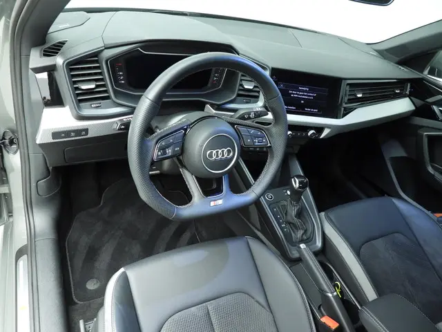 Audi A1 Sportback 35 TFSI S edition 2022 Benzine 6