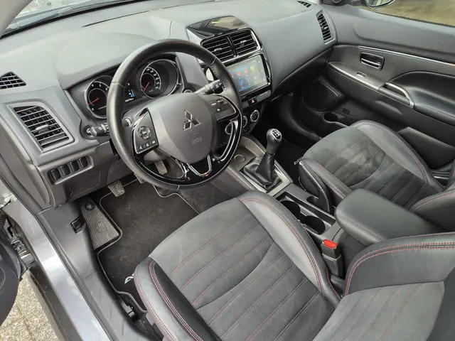 Mitsubishi ASX 1.6 Cleartec Connect Pro+ 2019 Benzine 22