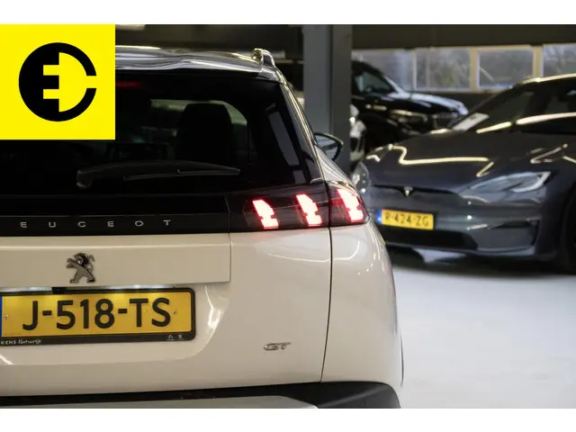 Peugeot e-2008 EV GT 50 kWh 2020 Elektrisch 9