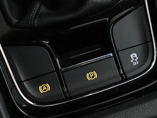 Škoda Karoq 1.0 TSI Style Business 2019 Benzine 24