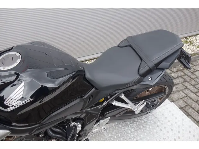 Honda CB 650 R 2019 Benzine 22