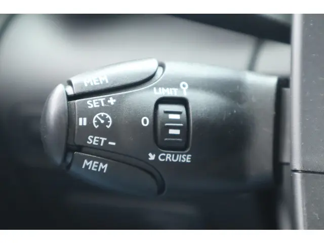 Citroën C3 Aircross 1.2 PureTech S&S Shine 2019 Benzine 26