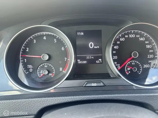 Volkswagen Golf 1.0 TSI Trendline 2018 Benzine 11