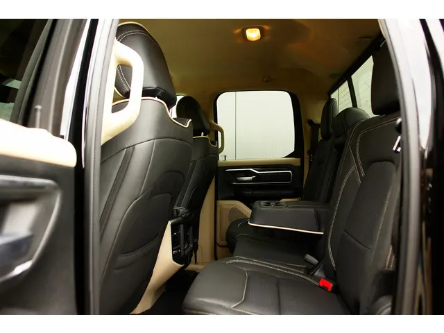 Dodge Ram 1500 DODGE V8 5.7 Bighorn LPG 2019 LPG/Gas 25
