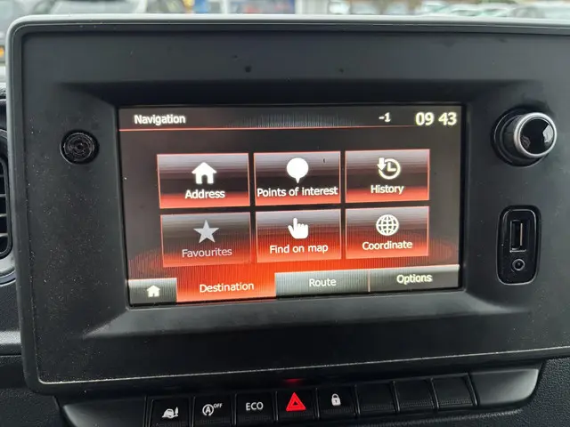 Nissan Interstar 2.3 dCi L2H2 N-Connecta 2022 Diesel 16