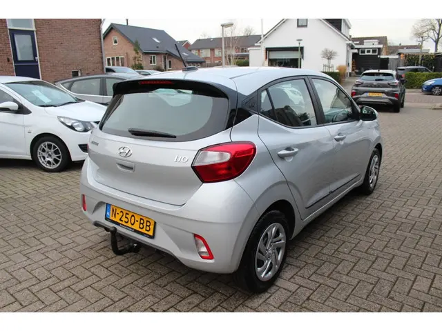 Hyundai i10 1.0 Comfort Carplay 2021 Benzine 6