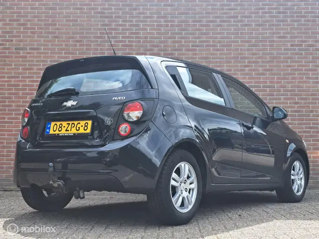 Chevrolet Aveo 1.2 LT/Airco/Cruise/Trkhk 2013 Benzine 8