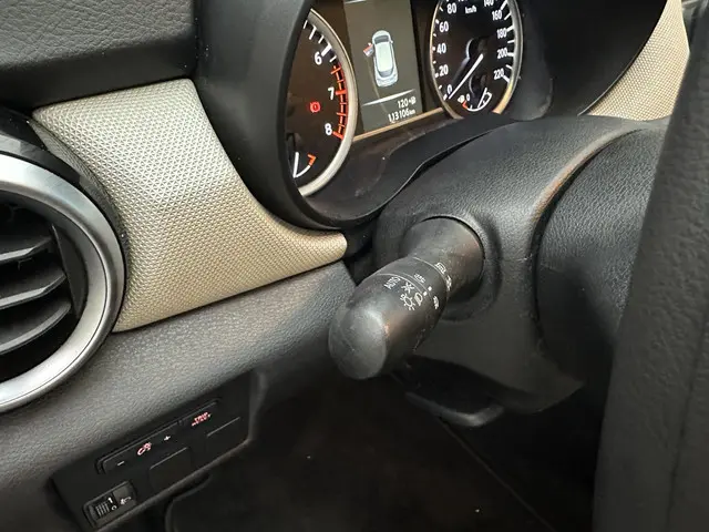 Nissan Micra 1.0L Acenta 2018 Benzine 16