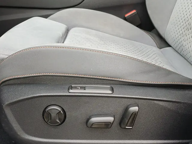 CUPRA Born Copper Edition One 62 kWh 2022 Elektrisch 30