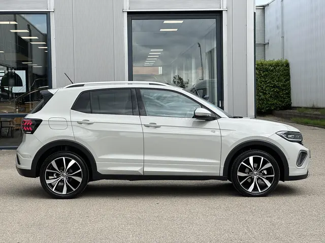 Volkswagen T-Cross 1.5 TSI R-Line Business 2024 Benzine 52