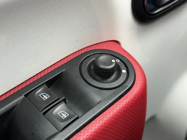 Renault Twingo 1.0 SCe Collection 2016 Benzine 13