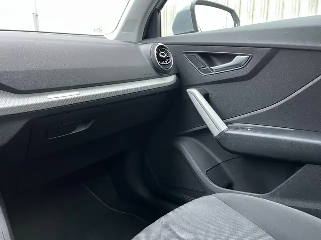 Audi Q2 30 TFSI Business Edition 2021 Benzine 59