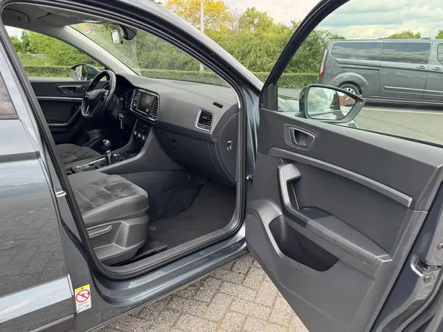 SEAT Ateca 1.4 EcoTSI Style 2016 Benzine 19