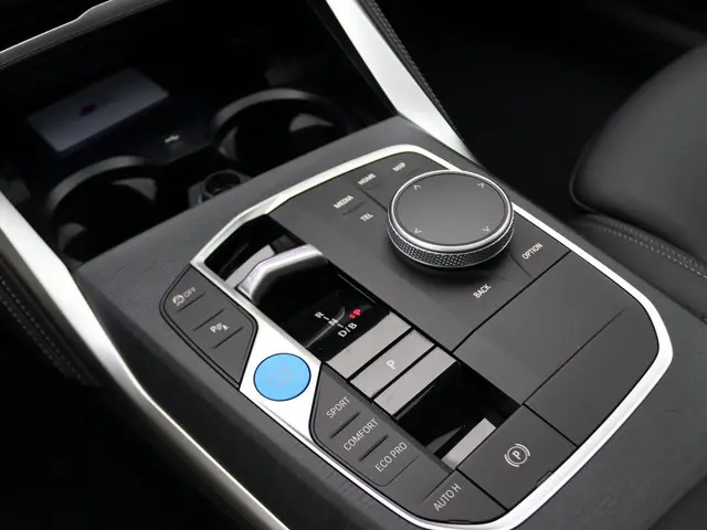 BMW i4 eDrive35 2025 Elektrisch 24
