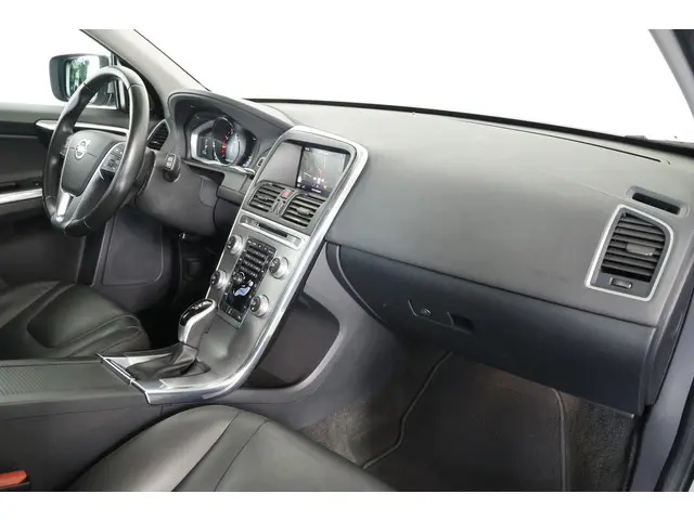 Volvo XC60 2.0 T5 FWD Polar+ 2017 Benzine 11