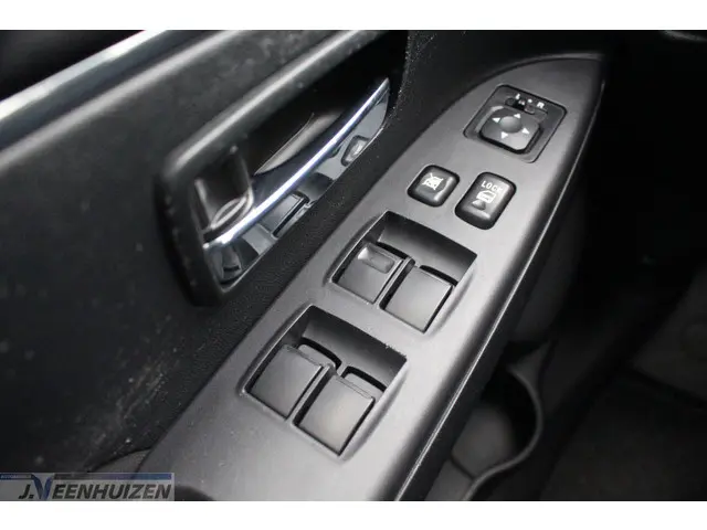 Mitsubishi ASX 1.6 Cleartec Bright 2016 Benzine 14