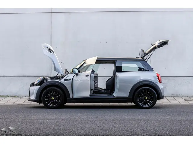 MINI Electric Mini MINI Electric 33 kWh 2022 Elektrisch 11