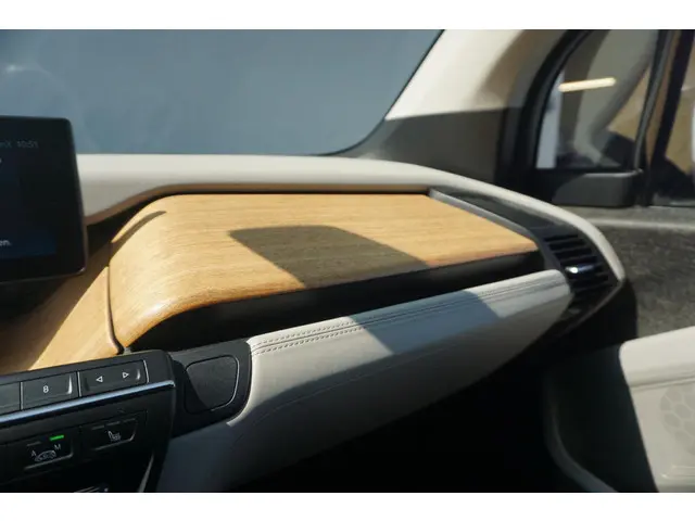 BMW i3 S 2018 Elektrisch 33