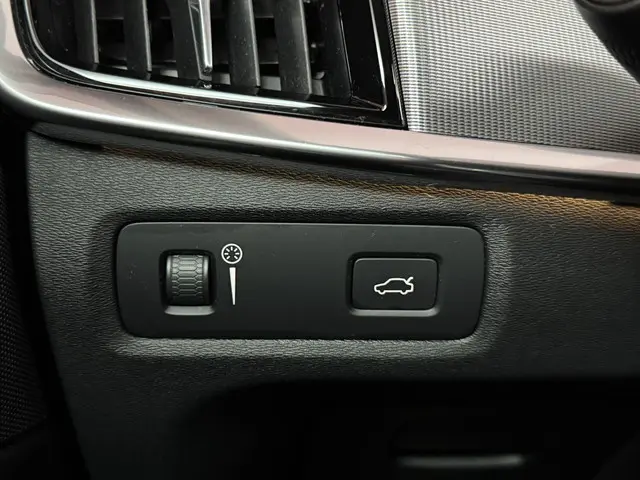 Volvo V90 2.0 D4 Inscription 2016 Diesel 32