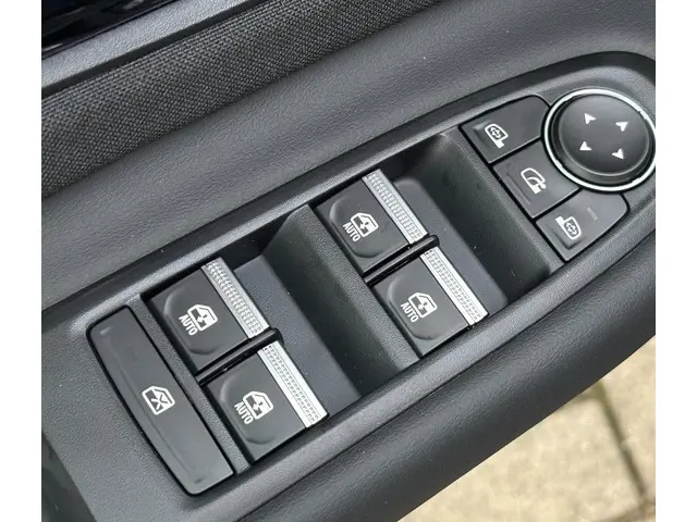 Nissan Micra ADVANCE 52 kWh 2026 Elektrisch 51