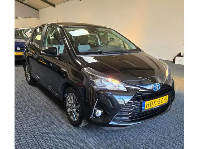 Toyota Yaris 1.5 Hybrid Aspiration 2017 Hybride Benzine 3