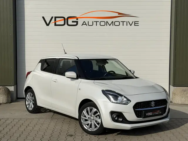 Suzuki Swift 1.2 Select Smart Hybrid 2022 Benzine 4