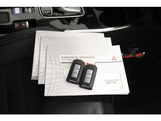 Mitsubishi Outlander 2.4 PHEV Pure 2019 Hybride Benzine 41