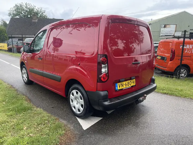 Peugeot Partner 120 1.6 HDI L1 XR Profit + 2015 Diesel 10
