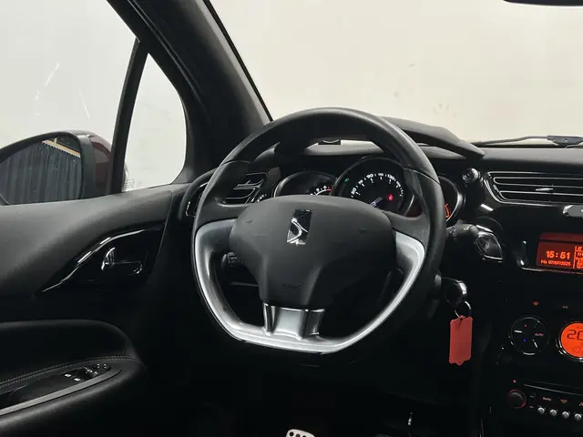 Citroën DS3 1.6 VTi So Chic 2012 Benzine 23