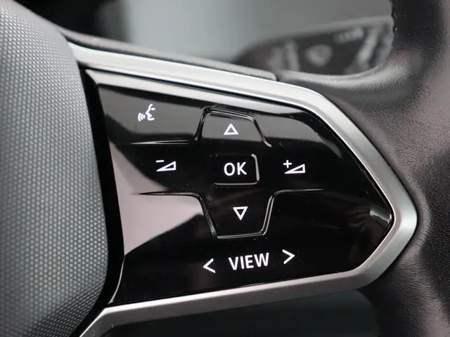 Volkswagen ID.3 First Max 58 kWh 2020 Elektrisch 21