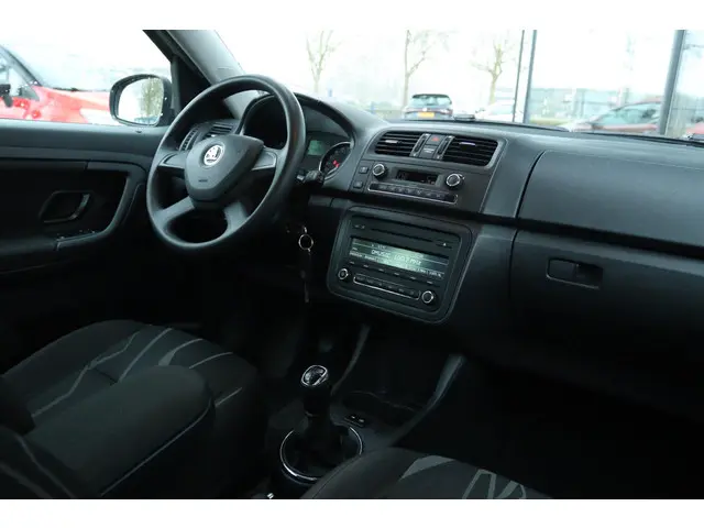 Škoda Roomster 1.2 TSI FRESH 2014 Benzine 5