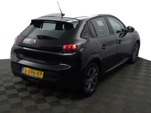 Peugeot e-208 EV Active Pack 50 kWh- 2023 Elektrisch 30