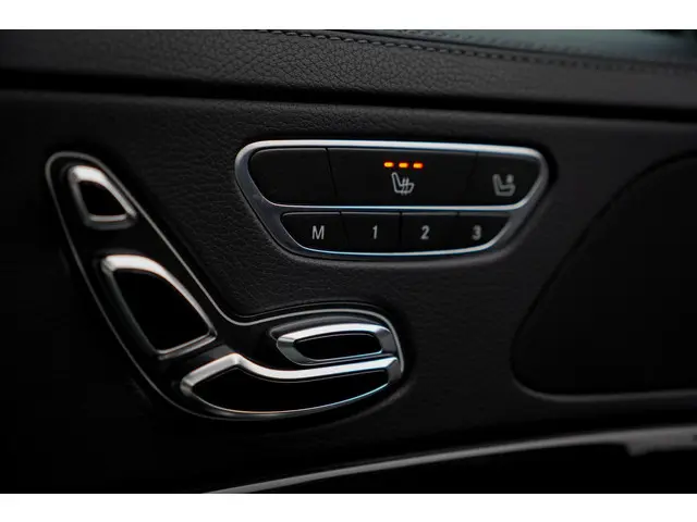 Mercedes-Benz S-Klasse 400 HYBRID Prestige 2016 Benzine 46