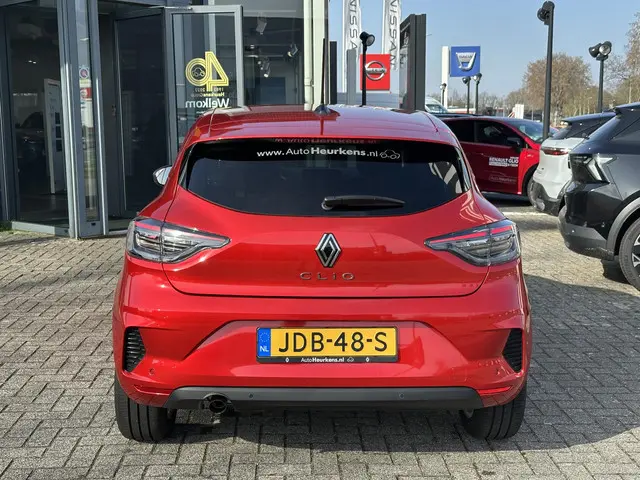 Renault Clio TCe 90 GPF Evolution 2025 Benzine 26