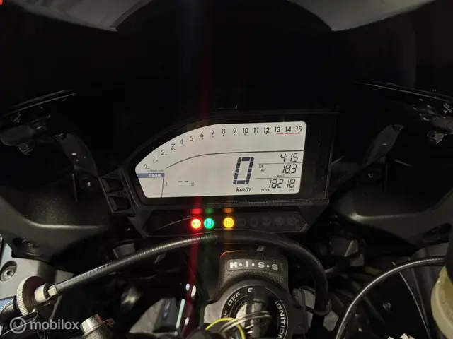 Honda CBR 1000 RR Fireblade eC-ABS 2016 Benzine 10