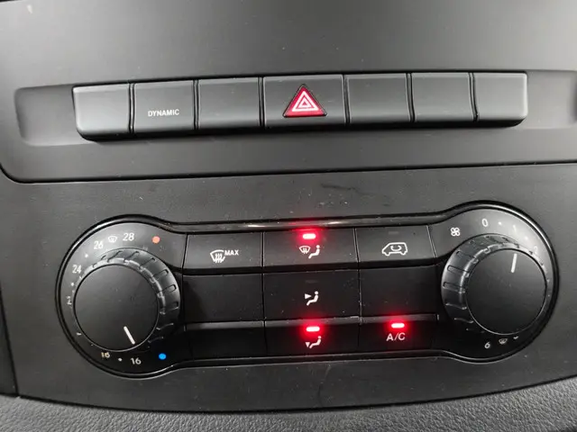 Mercedes-Benz eVito Lang 66 kWh 2022 Elektrisch 22