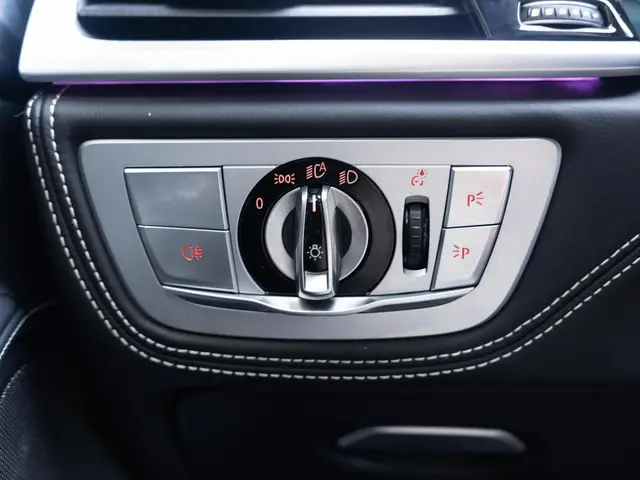 BMW 7 Serie Sedan 745e 2020 Hybride Benzine 23