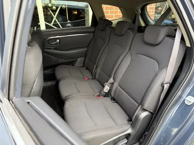 Kia Carens 1.6 GDi ExecutiveL. 2016 Benzine 7