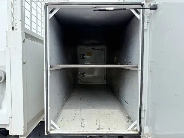 Iveco Daily 35C16 3.0 2023 Diesel 13