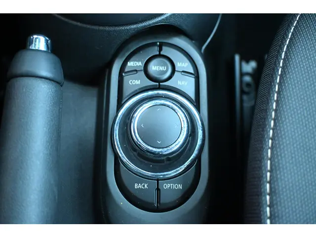 MINI Cooper Cabrio Mini 1.5 Classic 2023 Benzine 24