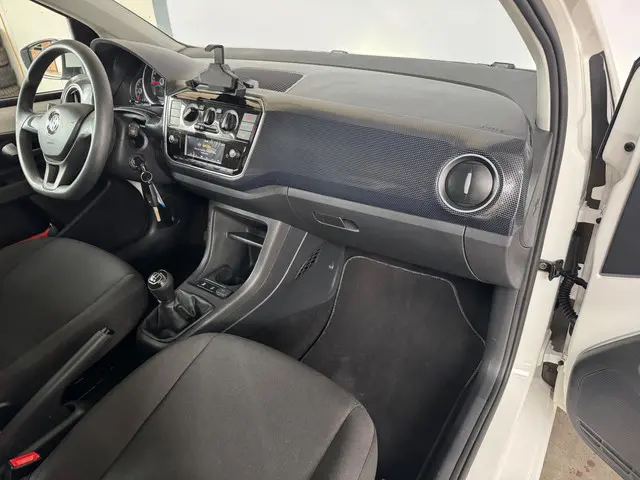 Volkswagen up! 1.0 BMT move up! 2020 Benzine 14